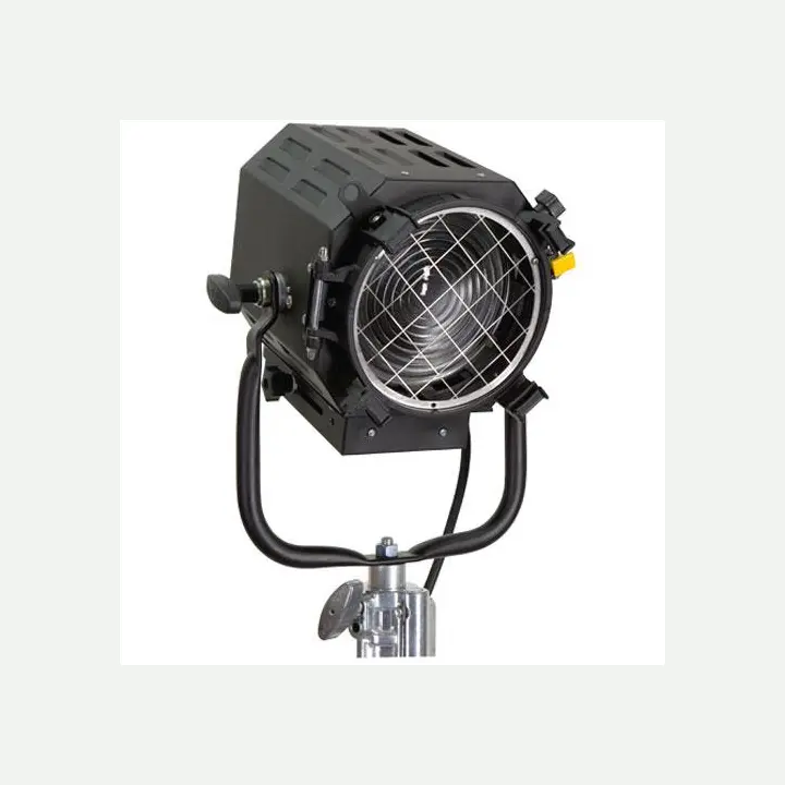 DeSisti Monet HPL 750 Watt Fresnel (115-240VAC)
