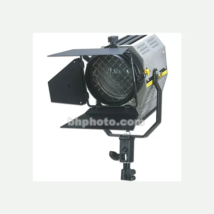 DeSisti Rembrandt 200W HMI Fresnel
