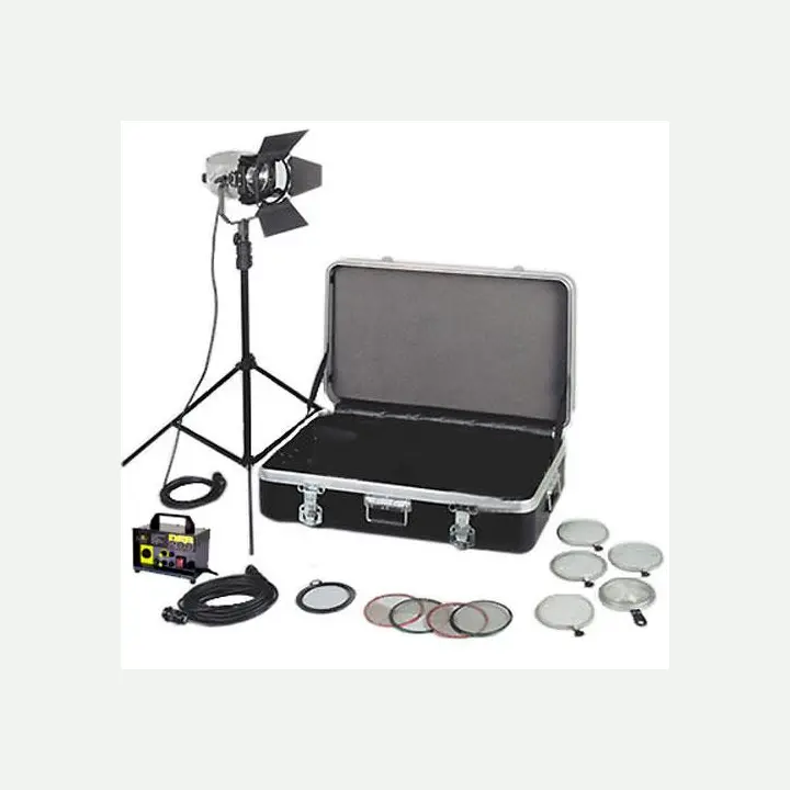 DeSisti Remington 200 Watt One Light HMI PAR Kit (95-265VAC)
