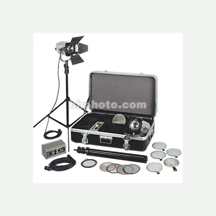 DeSisti Remington 200W HMI Par 2 Light Kit (90-265V)