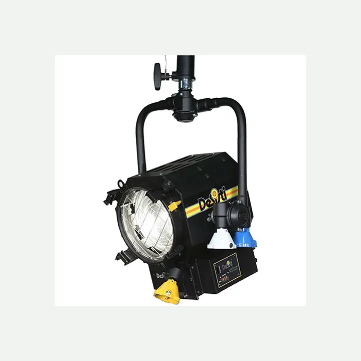 DeSisti Super F6 Balanced For Daylight LED Fresnel Spotlight (Managed with a device)